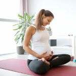 The Benefits of Prenatal Yoga for Body And Mind photo